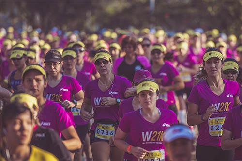 As corredoras de 21K já podem colocar o dia 18 de outubro de 2015 na agenda / Foto: Divulgação / ASICS